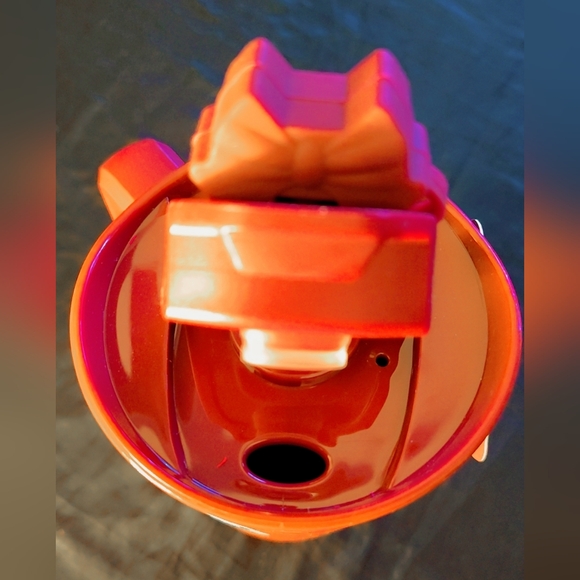 π Hydra Peak 40oz Red Bow Tumbler β NWT π - Picture 6 of 7